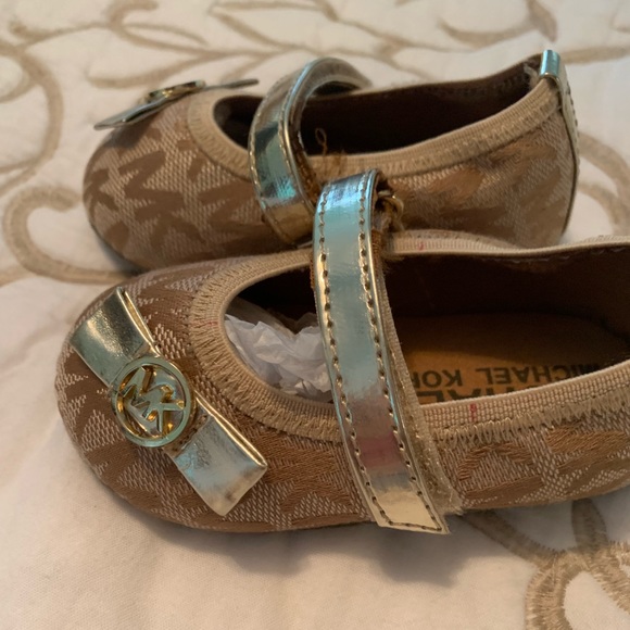 michael kors crib shoes
